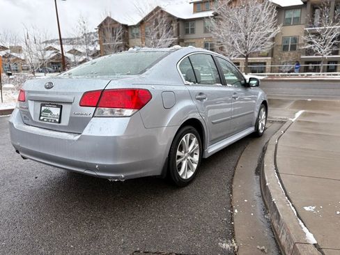Used 2013 Subaru Legacy 2.5i Limited image 10