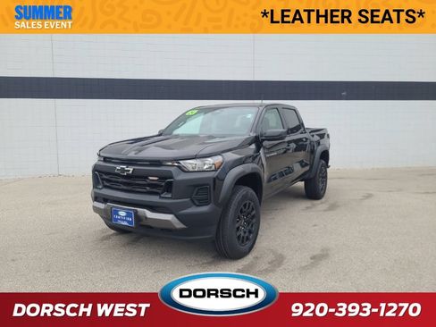 Used 2024 Chevrolet Colorado Trail Boss AWD/4WD image 1