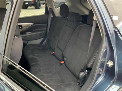 Used 2017 Nissan Murano S image 19