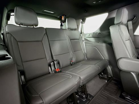 New 2026 GMC Yukon Denali w/ Denali Reserve Package AWD/4WD image 34