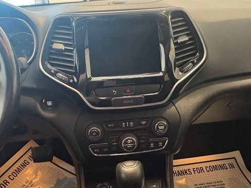 Used 2020 Jeep Cherokee Limited AWD/4WD image 21