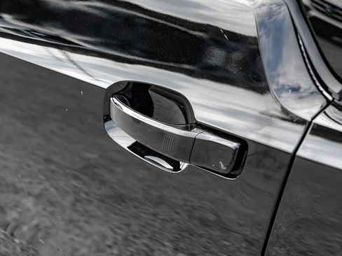 Used 2016 BMW i3 w/ Range Extender RWD image 38