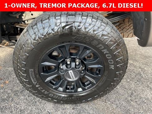 Used 2022 Ford F250 Lariat w/ Tremor Off-Road Package image 21