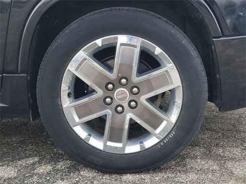 Used 2012 GMC Acadia Denali image 5
