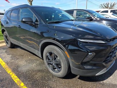 Certified 2025 Chevrolet Blazer LT w/ Convenience Package