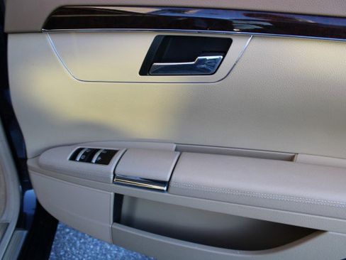 Used 2013 Mercedes-Benz S 550 4MATIC image 15