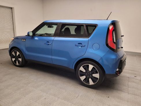 Used 2016 Kia Soul + w/ Designer's Package image 3