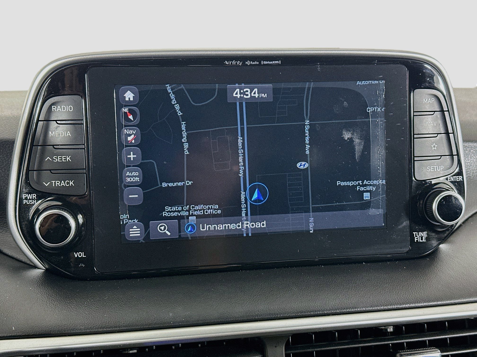 Used 2021 Hyundai Tucson Ultimate w/ Cargo Package FWD image 22