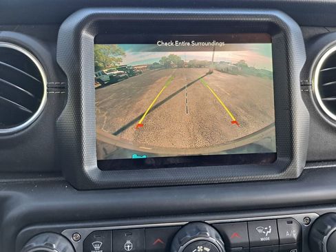 Used 2022 Jeep Wrangler Unlimited Sahara 4xe w/ Cold Weather Group image 11