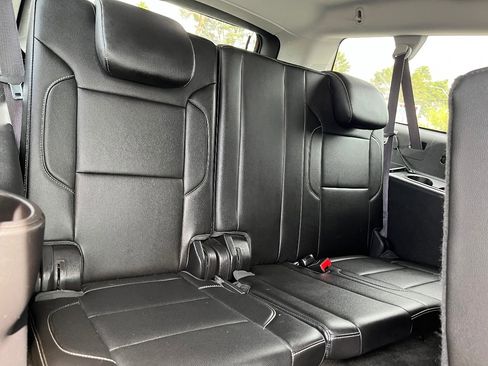 Used 2015 GMC Yukon XL SLT RWD image 35