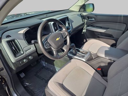 Used 2018 Chevrolet Colorado LT AWD/4WD image 19