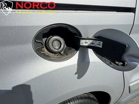 Used 2018 Ford Transit Connect XLT image 20