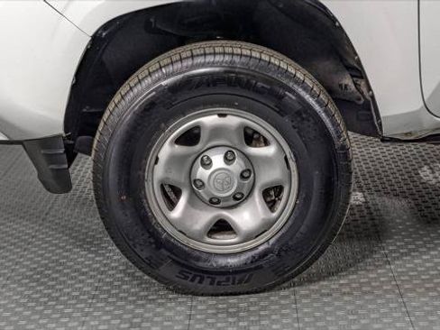 Used 2021 Toyota Tacoma SR RWD image 28