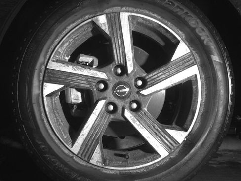 Used 2025 Nissan Sentra SV FWD image 12