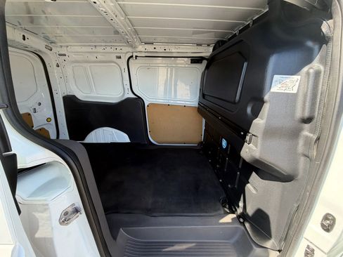 Used 2021 Ford Transit Connect XL FWD image 15