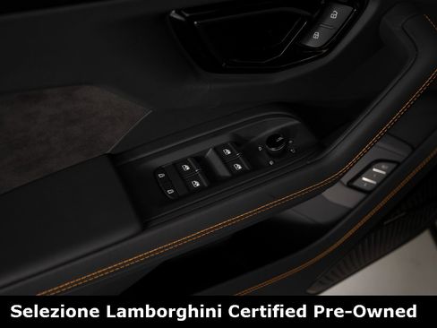 Used 2024 Lamborghini Urus S image 13