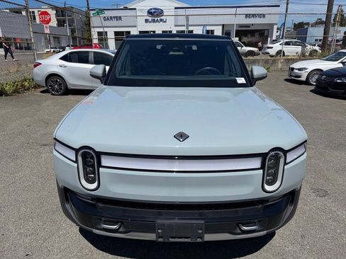 Used 2023 Rivian R1S Adventure AWD/4WD image 2
