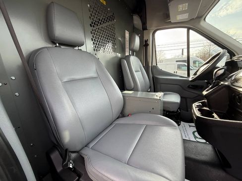 Used 2018 Ford Transit 350 148 Medium Roof RWD image 25