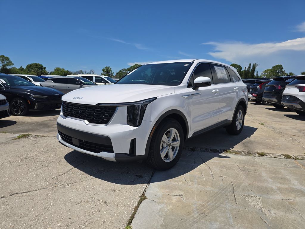 New 2026 Kia Sorento LX FWD image 4