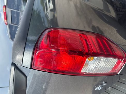 Used 2016 Nissan Frontier SV image 43