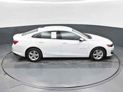 Used 2022 Chevrolet Malibu LS w/ Driver Confidence Package II FWD image 28