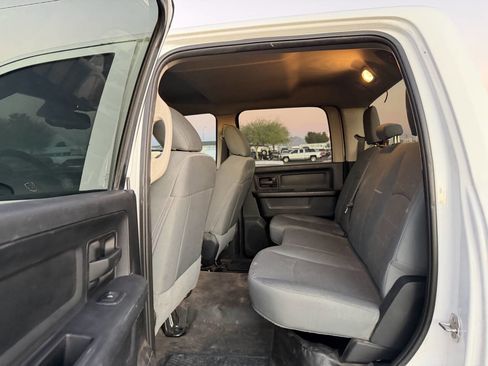 Used 2018 RAM 2500 Tradesman w/ Popular Equipment Group image 26