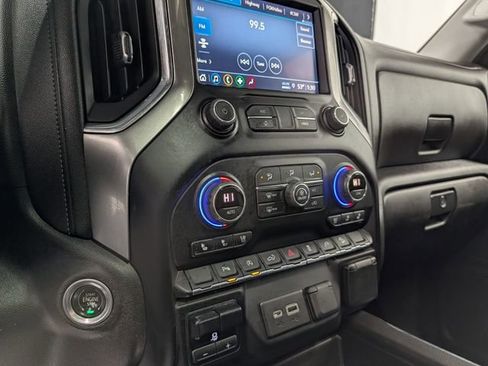 Used 2021 Chevrolet Silverado 1500 LTZ image 22