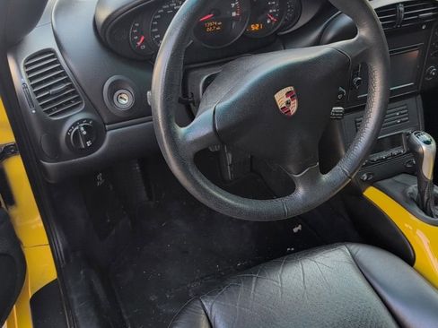 Used 2002 Porsche 911 Carrera image 8