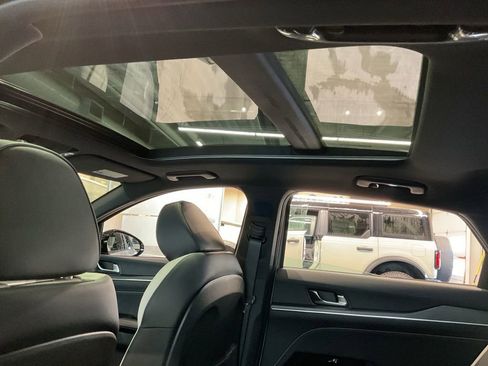 New 2026 Kia K5 GT-Line image 9