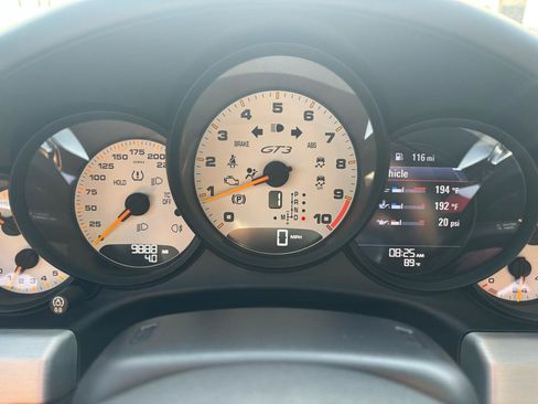 Used 2015 Porsche 911 GT3 RWD image 19