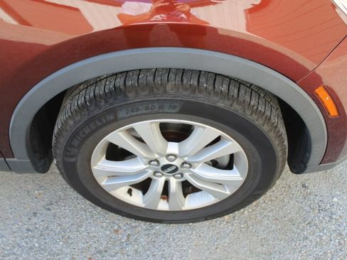 Used 2016 Lincoln MKX Premiere FWD image 9