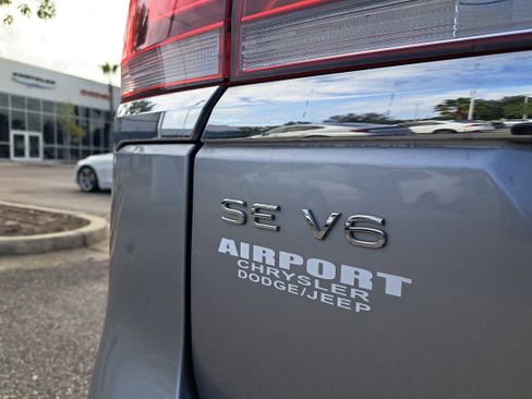 Used 2021 Volkswagen Atlas SE w/ Panoramic Sunroof Package image 9