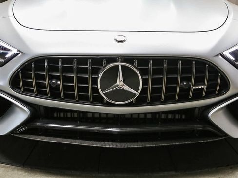 New 2024 Mercedes-Benz SL 63 AMG S e Performance 4MATIC image 5