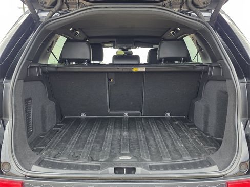 Used 2019 Land Rover Discovery Sport HSE image 26