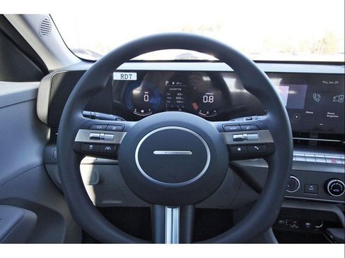 Certified 2026 Hyundai Kona SE FWD image 13