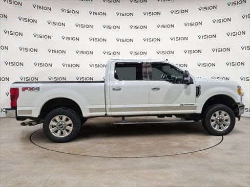 Used 2019 Ford F250 Platinum w/ Platinum Ultimate Package image 6