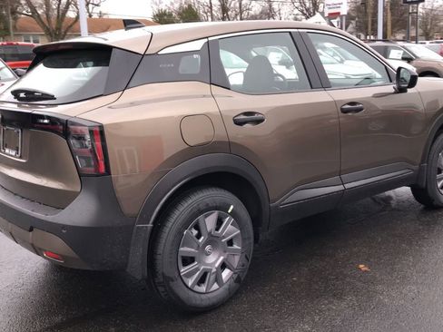 New 2026 Nissan Kicks S image 8