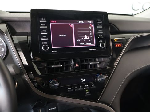 Used 2024 Toyota Camry SE w/ Convenience Package FWD image 5