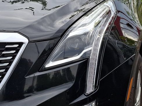 Used 2020 Cadillac XT5 Premium Luxury AWD/4WD image 24