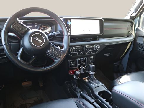 Used 2024 Jeep Wrangler Unlimited Rubicon 392 image 14