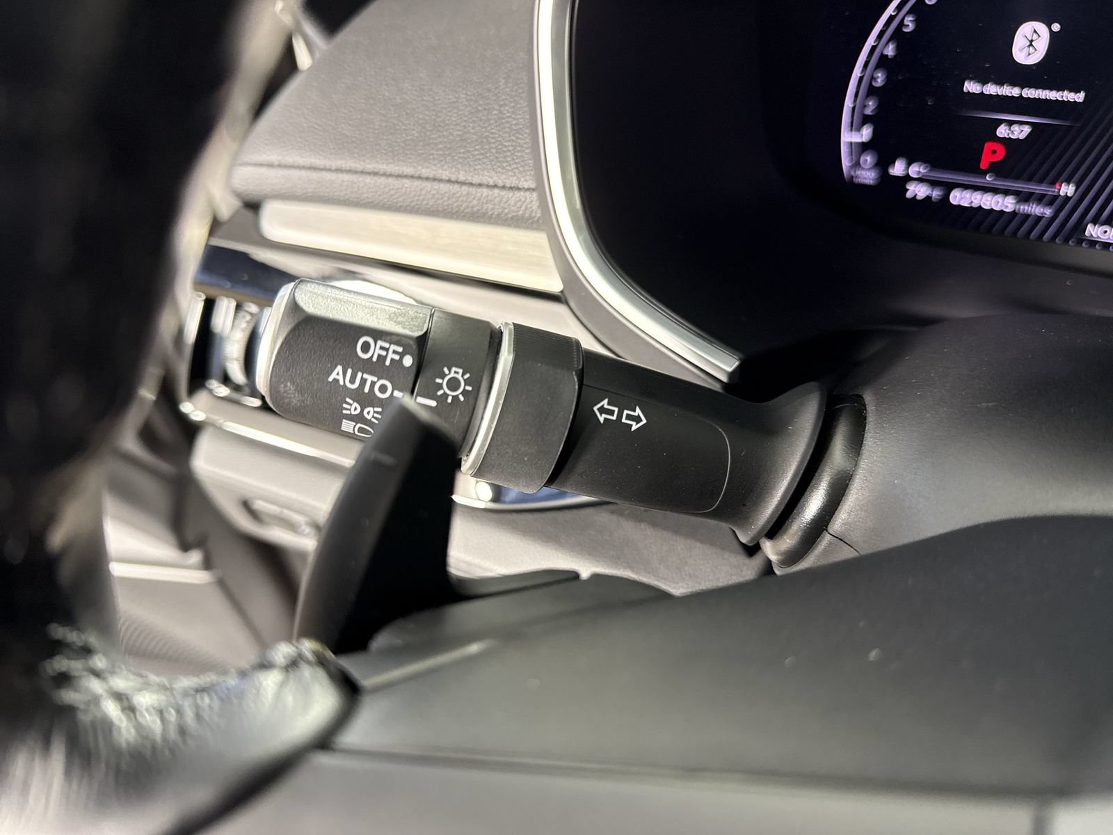 Certified 2025 Acura MDX FWD image 17