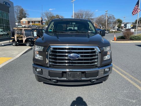 Used 2017 Ford F150 XLT w/ Equipment Group 302A Luxury image 8
