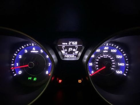 Used 2016 Hyundai Elantra Value Edition FWD image 15