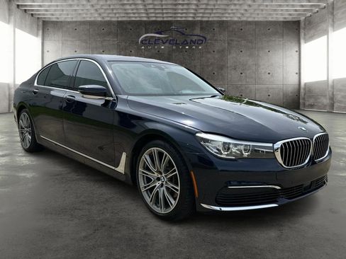 Used 2019 BMW 740i w/ Executive Package RWD image 1