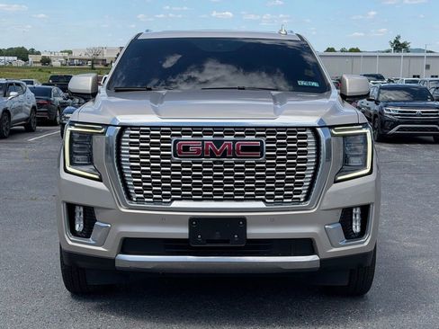 Used 2022 GMC Yukon Denali AWD/4WD image 10
