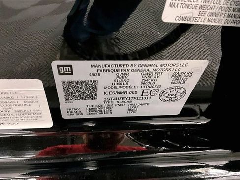 Used 2026 GMC Sierra 2500 AT4X AWD/4WD image 42