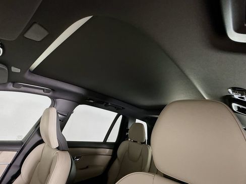 Certified 2026 Volvo XC90 B6 Plus w/ Protection Package Premier AWD/4WD image 23