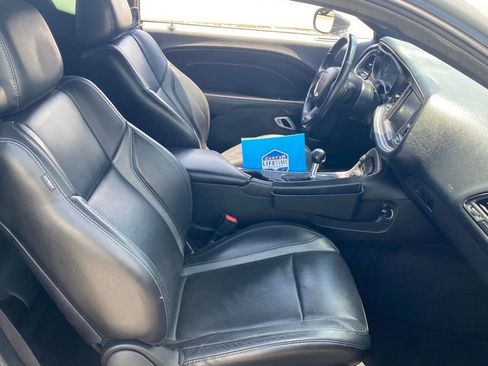 Used 2018 Dodge Challenger R/T Plus RWD image 15
