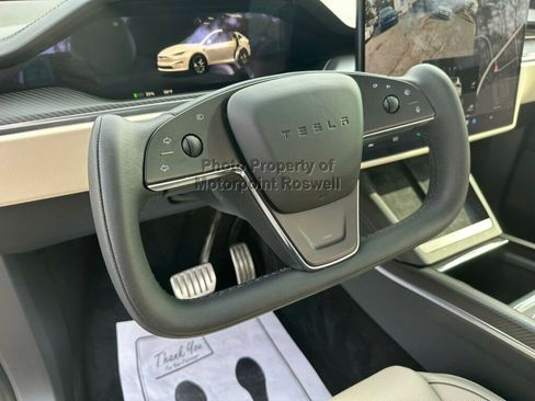 Used 2023 Tesla Model X Plaid AWD/4WD image 10