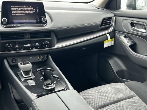 New 2026 Nissan Rogue SV AWD/4WD image 24